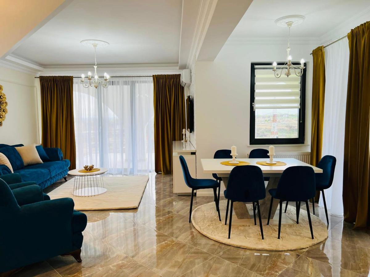 Grazzia Deluxe Apartments Năvodari Екстериор снимка