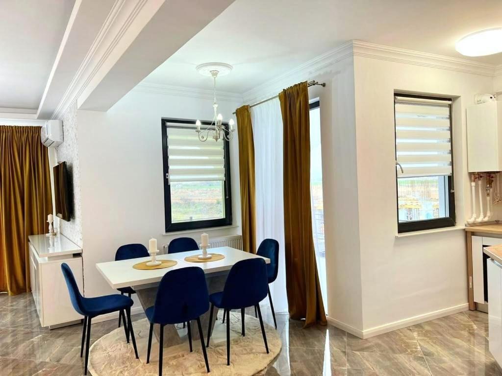 Grazzia Deluxe Apartments Năvodari Екстериор снимка