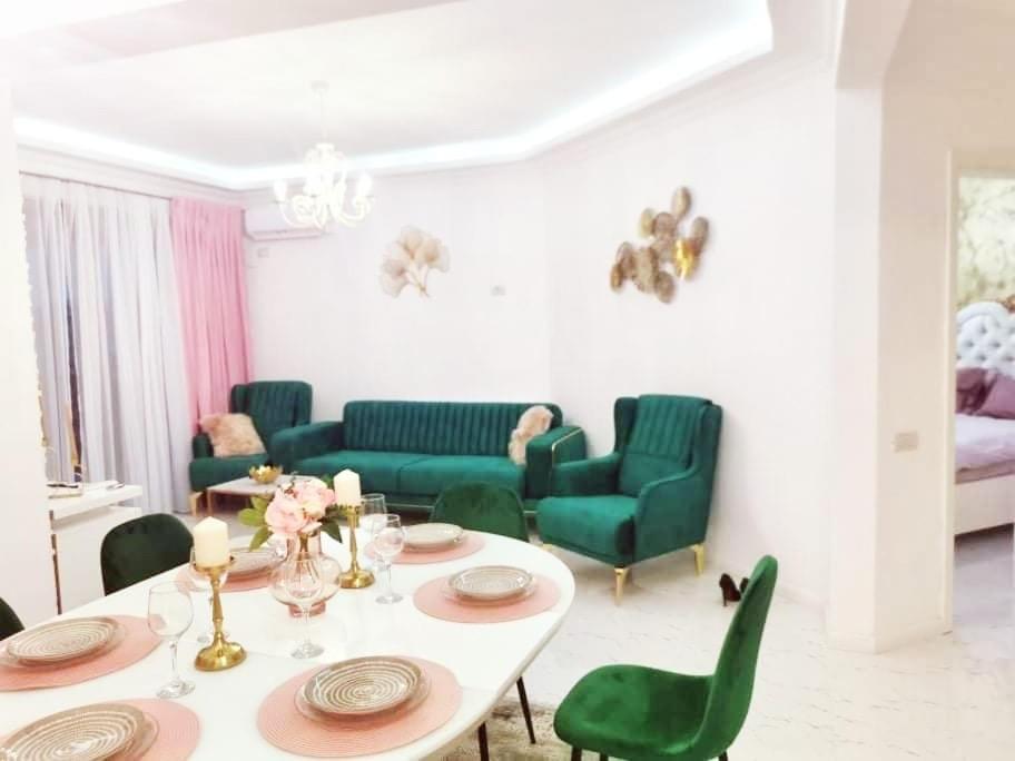 Grazzia Deluxe Apartments Năvodari Екстериор снимка