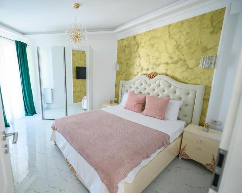 Grazzia Deluxe Apartments Năvodari Екстериор снимка